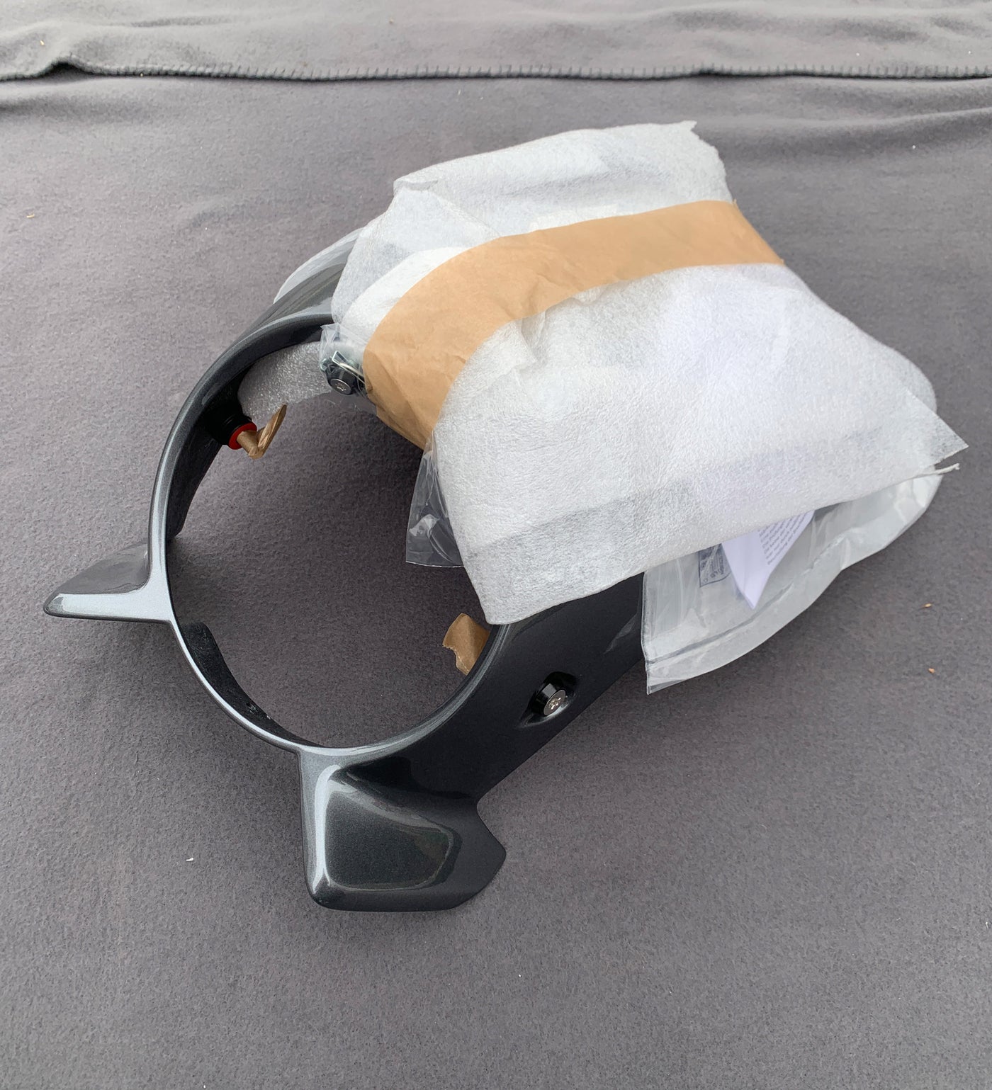 #29 | Front Fairing | Silver Ice | for 2019/2020 Speed Twin / Thruxton 1200