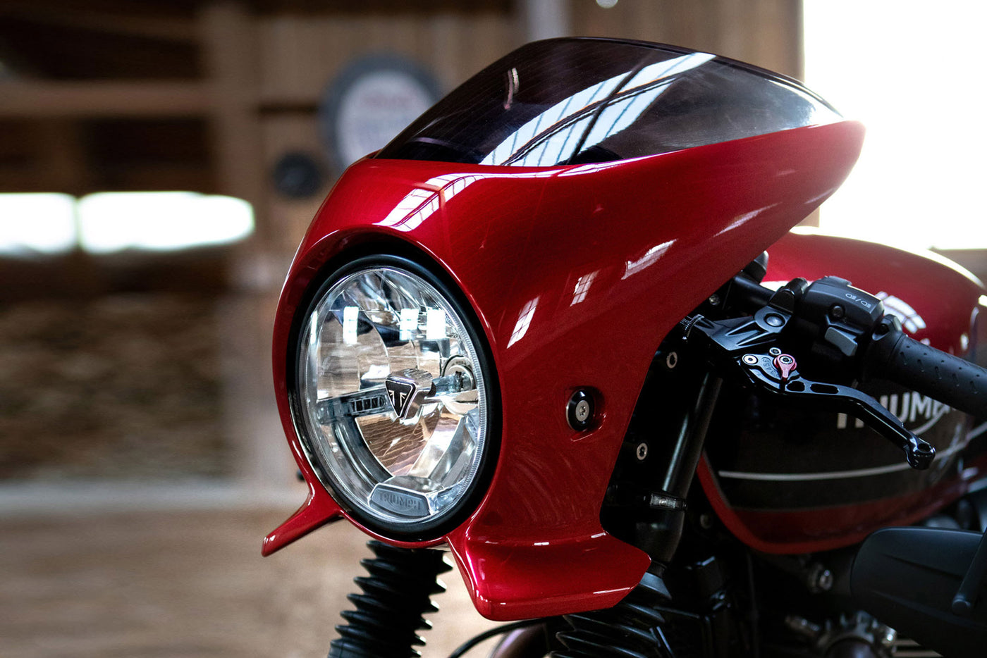 Thruxton shop front fairing